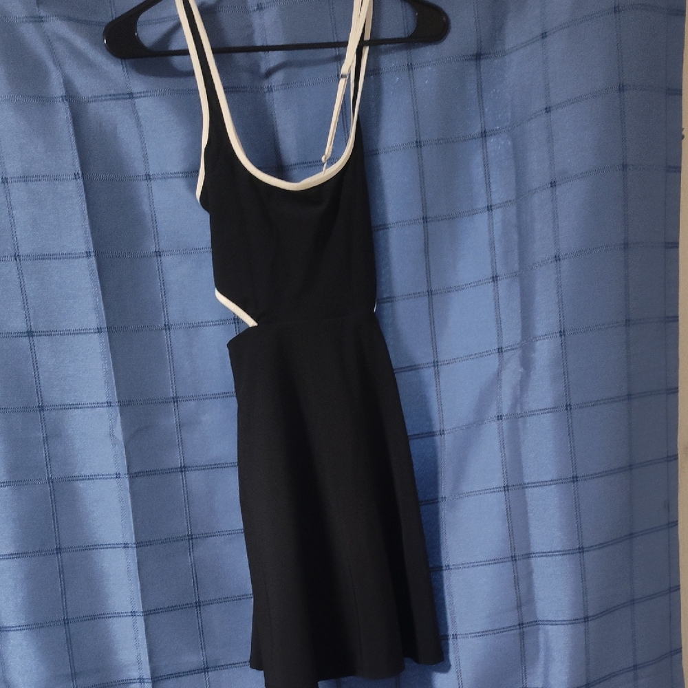Abercrombie & Fitch Black One Shoulder Fit and Flare Dress